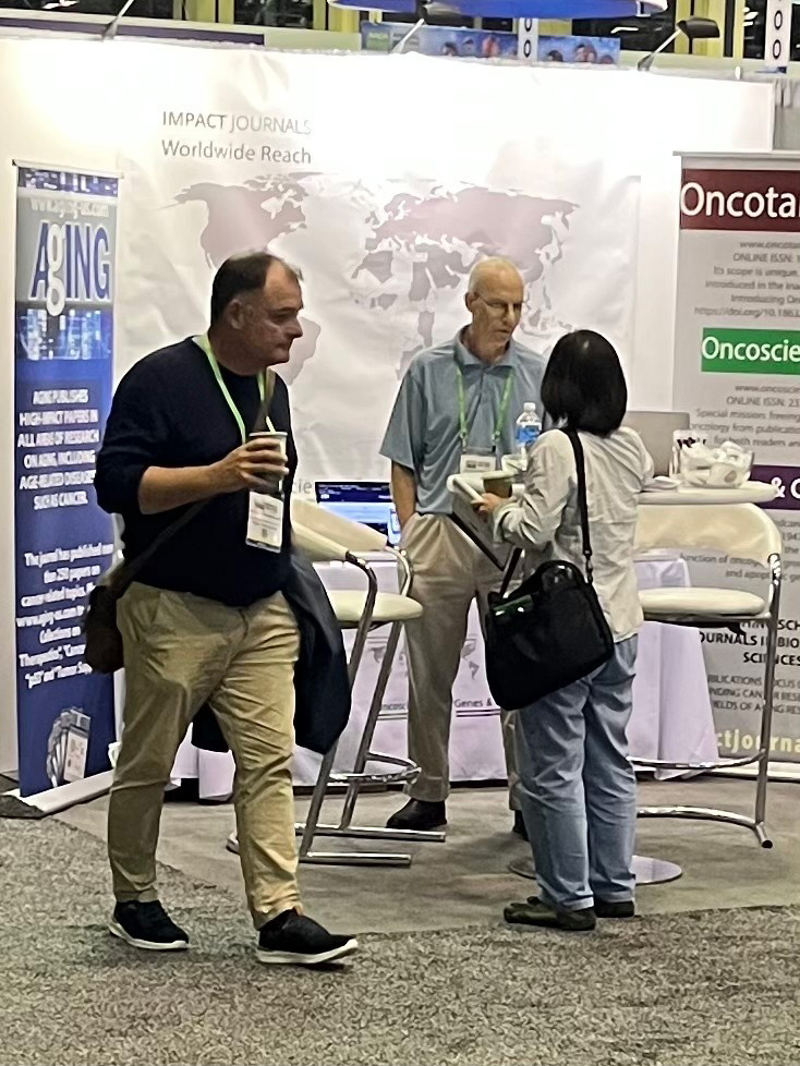 AACR 2023 Booth Photo Thumbnail 17