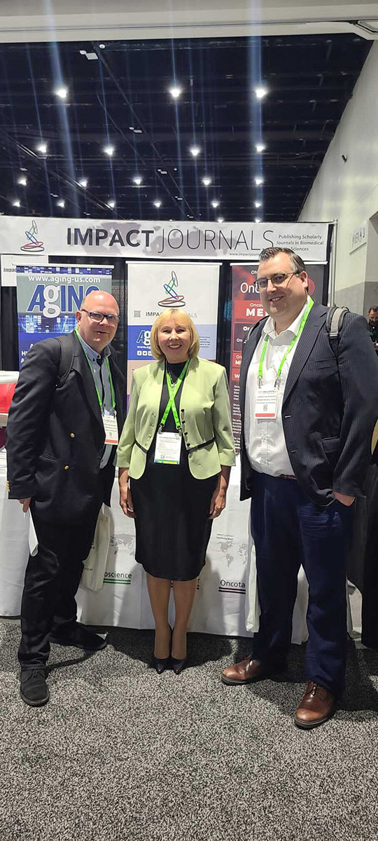 AACR 2024 Booth Photo Thumbnail 18